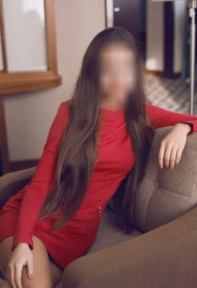 Hannah, 30