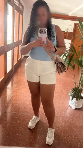 Yasmin, 33