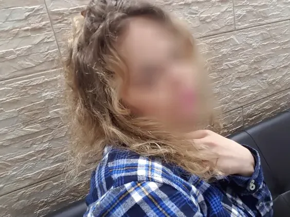 Jacqueline, 33