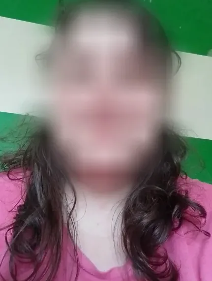 Janina, 37