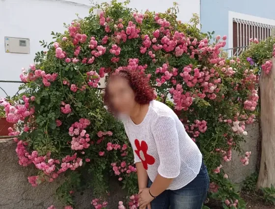 Luisa, 35