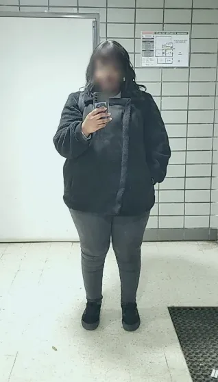 Simone, 35